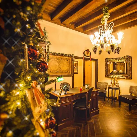 Villa Pallotta Luxury B&B-3